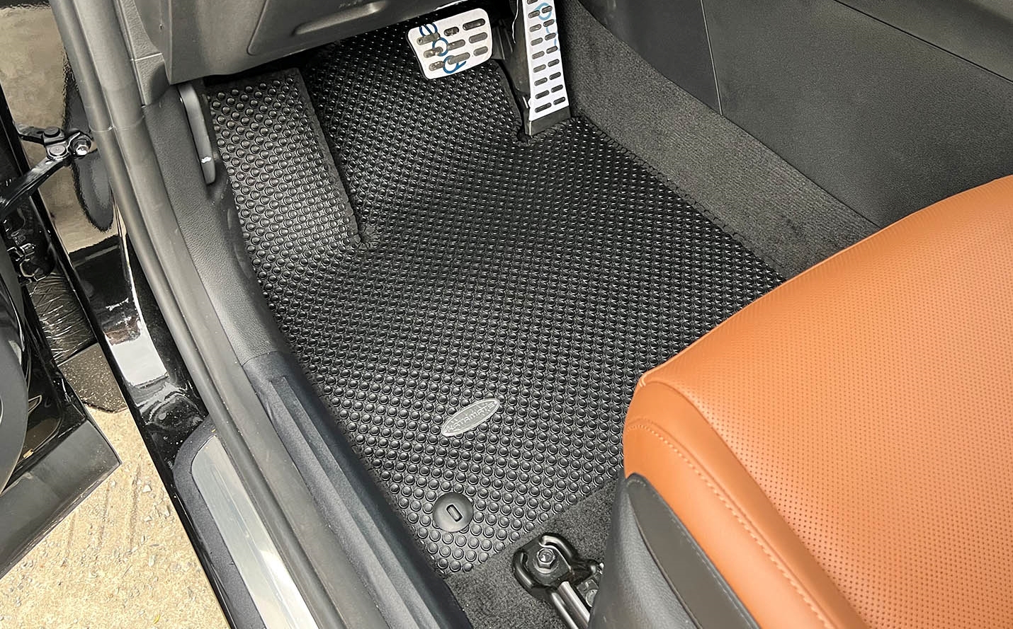 Thảm lót sàn ô tô KATA cho xe Kia Sportage - Khít với sàn xe, Chống trơn, Không mùi, Không ẩm mốc