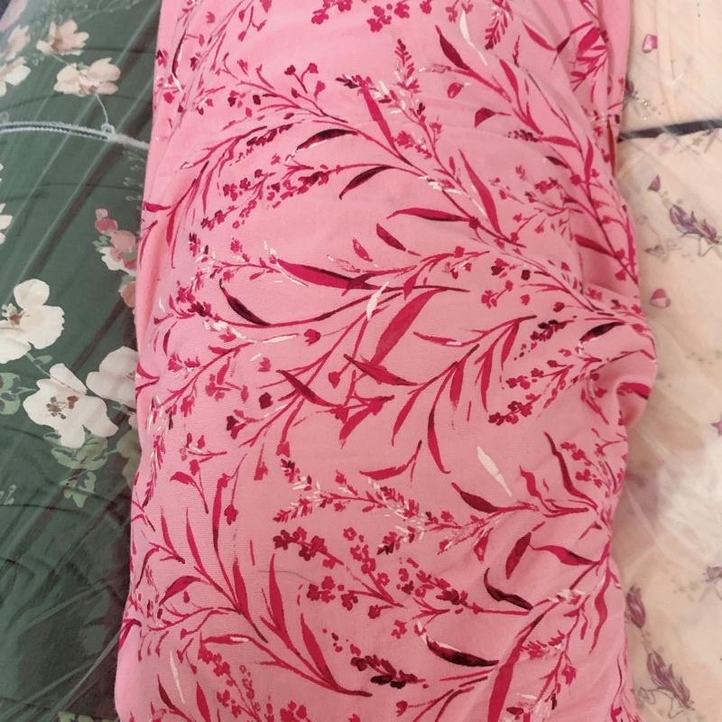 Vải thun cotton  dãn 4 chiều hoạ tiết hồng