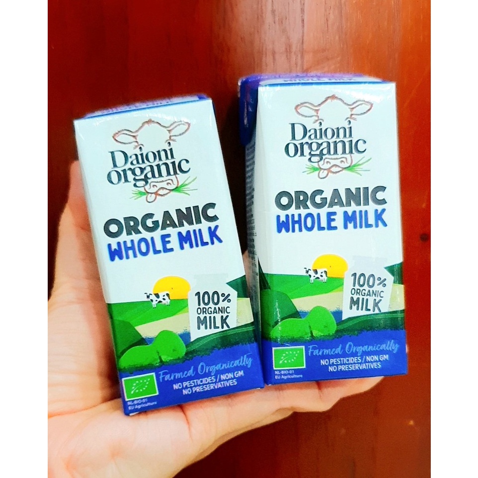 Sữa tươi hữu cơ nguyên kem Daioni 200ml x 24 hộp