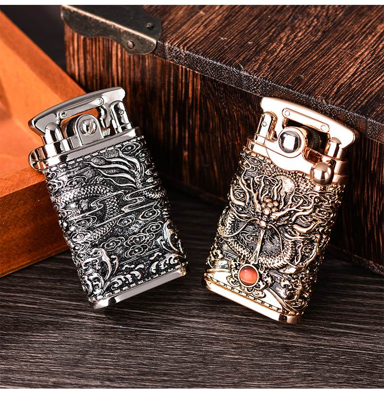 Vỏ Hột Quẹt Bật Lửa Xăng Đá Chief CF018-50 Khắc Hoa Văn Họa Tiết 3D Nổi, Đánh Đá Nhân Tạo Cao Cấp Đẹp Độc Lạ ( Màu Ngẫu Nhiên)