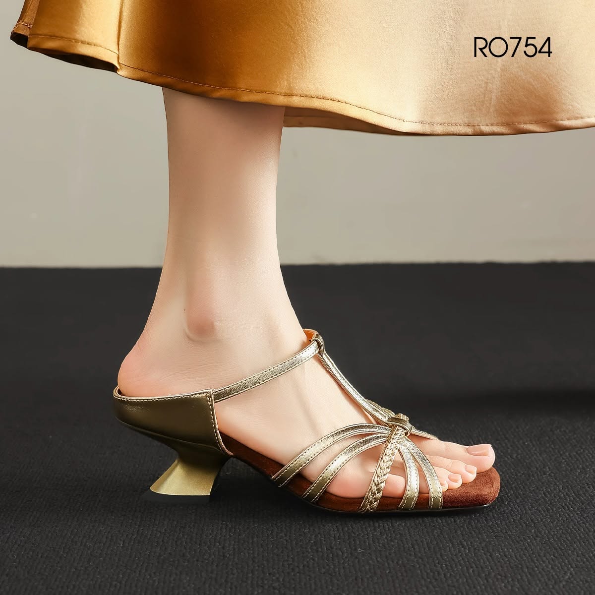 Dép cao gót nữ nhiều dây ROSATA RO754 -5p- Trắng, Vàng - BKSTORE - HÀNG VIỆT NAM