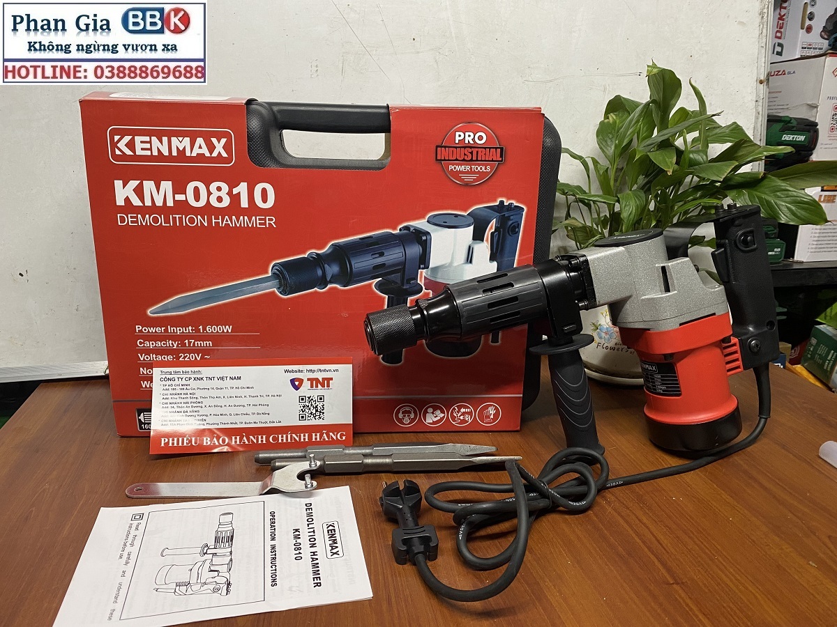 Máy chuyên đục phá bê tông Kenmax 0810, Công suất chuẩn 1600W, Bảo hành 12 tháng