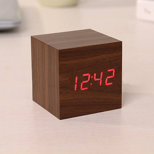 Hình ảnh Đồng hồ LED để bàn hình hộp gỗ - Nhiệt kế - Báo thức - Cảm ứng âm thanh