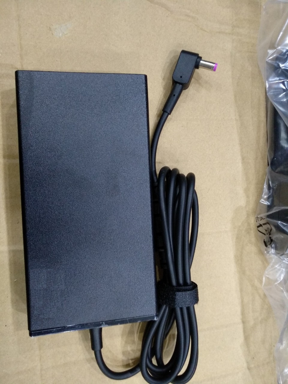Sạc dành cho Laptop Acer Aspire Nitro 5 AN515-51, Acer Aspire V3-772G 19.5V 7.1A 135W