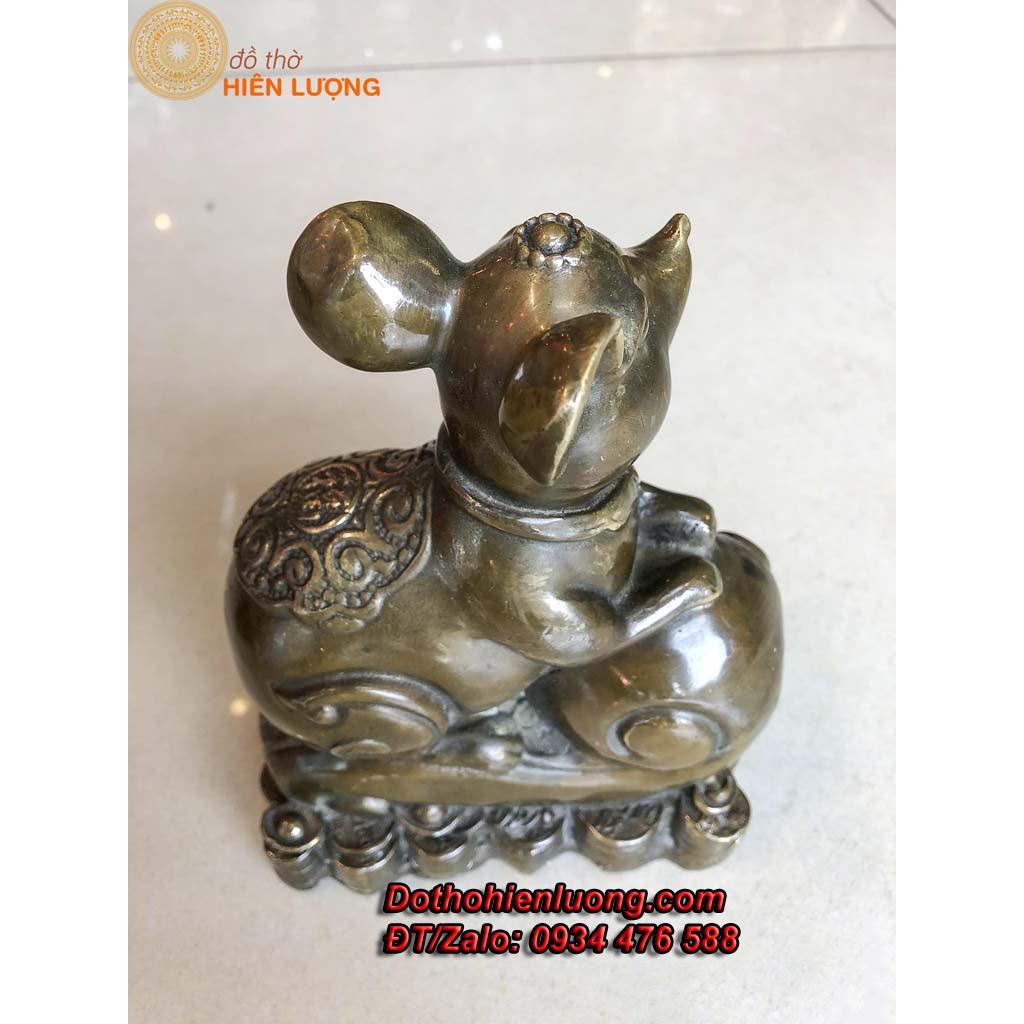 Tượng Linh Vật Chuột Ngồi Gậy Như Ý Bằng Đồng Màu giả Cổ