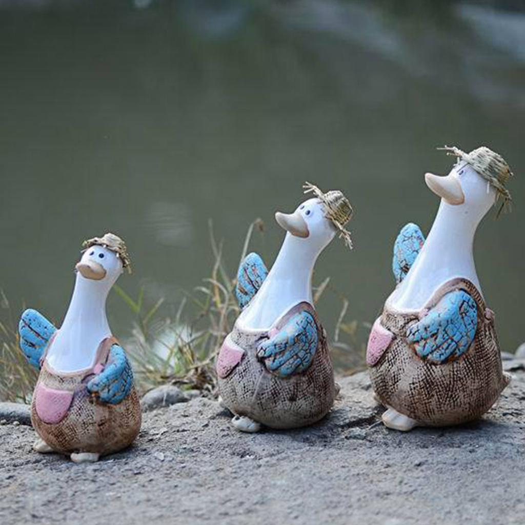 Garden Ceramic Duck Ornament Indoor Outdoor Statue Sculpture Decor