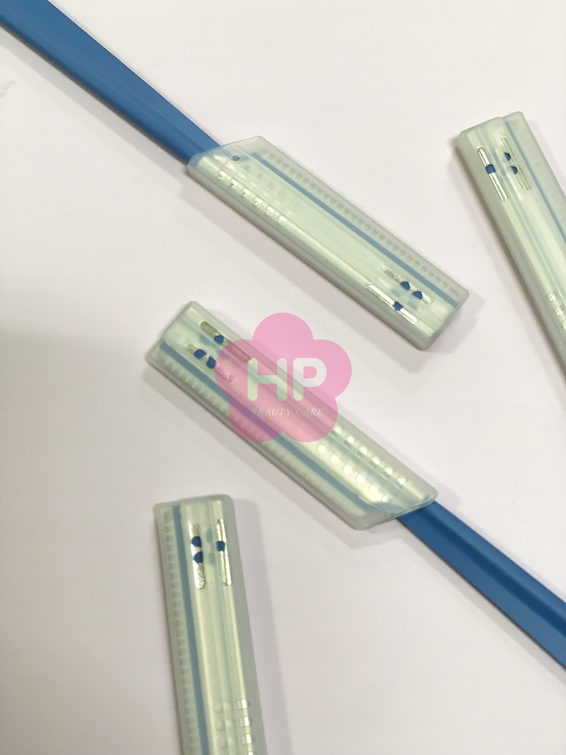 Dao Cạo Lông Mày Lưỡi Thép Có Màng Bảo Vệ Dành Cho Nữ Kai Kazor BTM Beauty Guar 06616 (Set 5 Cây)