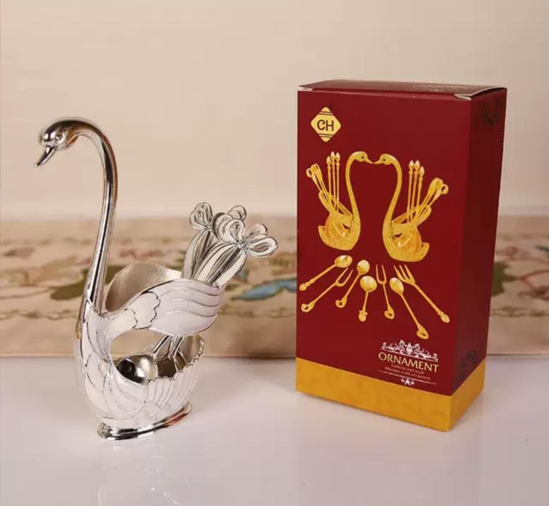 Bộ giỏ thiên nga kèm thìa nĩa cao cấp, sang trọng, tinh tế