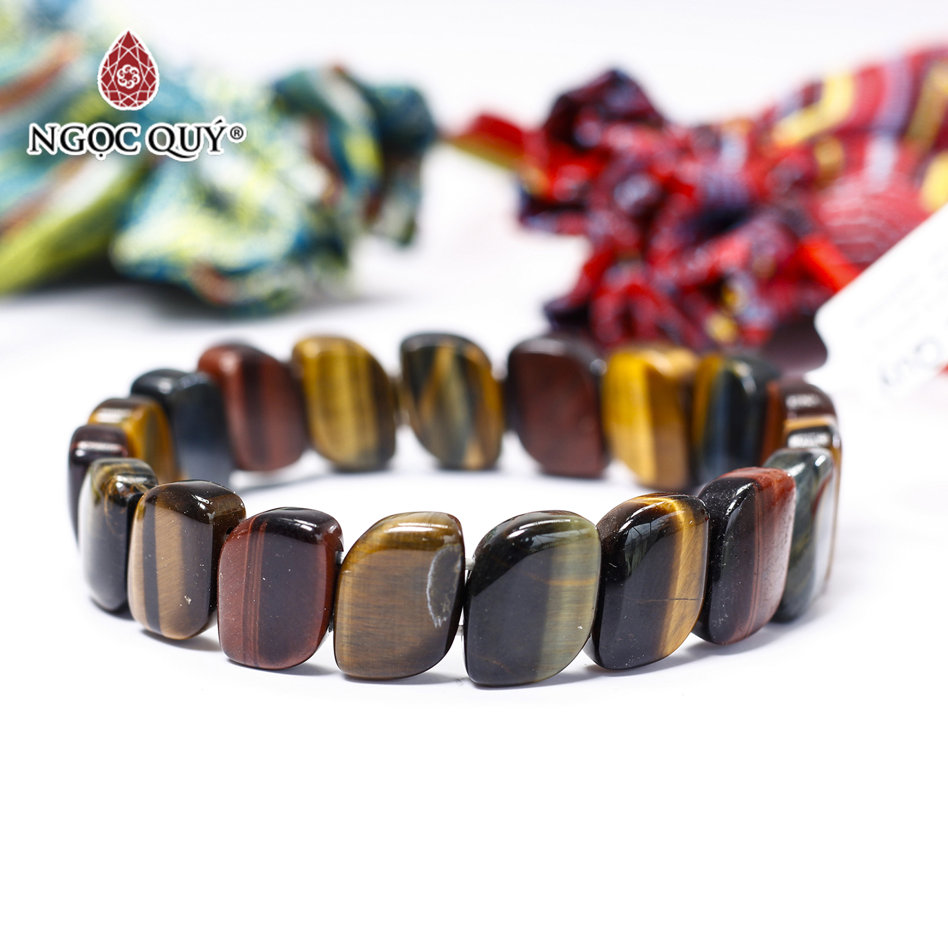 Vòng đá thạch anh mắt hổ tam tài bản 10.5x13.5mm - Ngọc Quý Gemstones