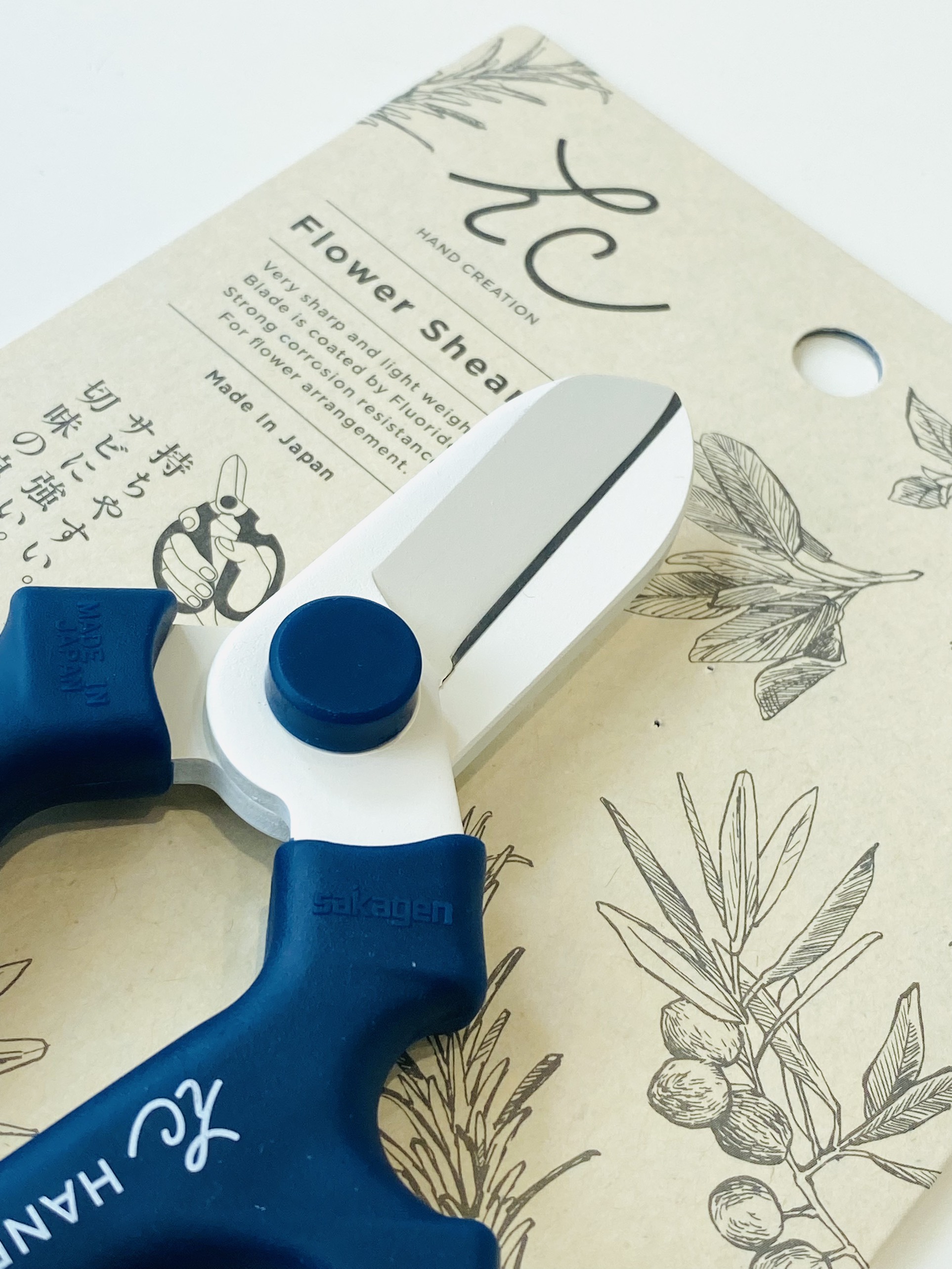 Kéo Cắt Hoa Nhật Bản Sakagen Hand Creation F-170 | Thép Carbon SK5 | Màu Hồng - Màu Xanh Dương