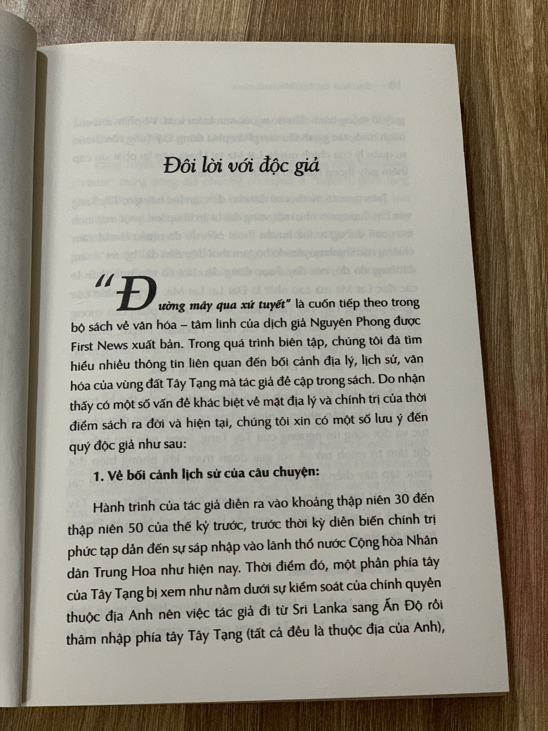 Sách - Đường Mây Qua Xứ Tuyết