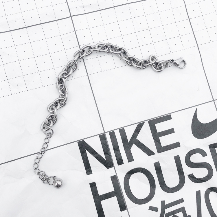 Lắc tay titan kim loại cá tính cho nam và nữ