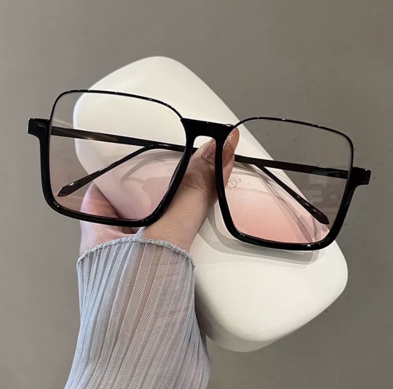 Kính mát nữ TOTEYEWEAR mắt kính mát gọng kính kim loại, nhựa màu sắc thời trang TOT04