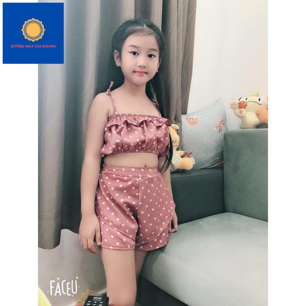 Đồ bộ quần áo bé gái lụa chấm bi mát mẻ, áo dây lửng sành điệu, duyên dáng - Quần áo trẻ em .