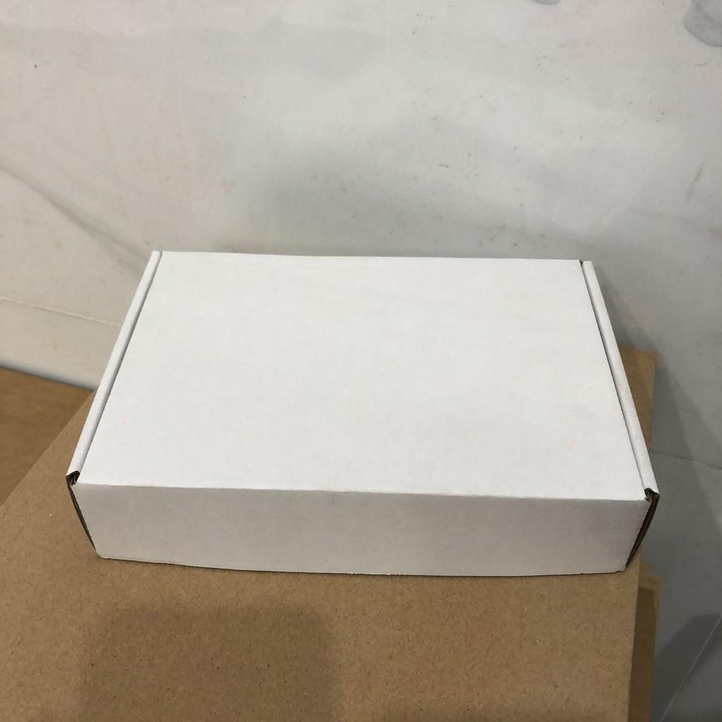 20 HỘP GÀI ĐỰNG ỐP LƯNG, PHỤ KIỆN SIZE 18X12X4CM