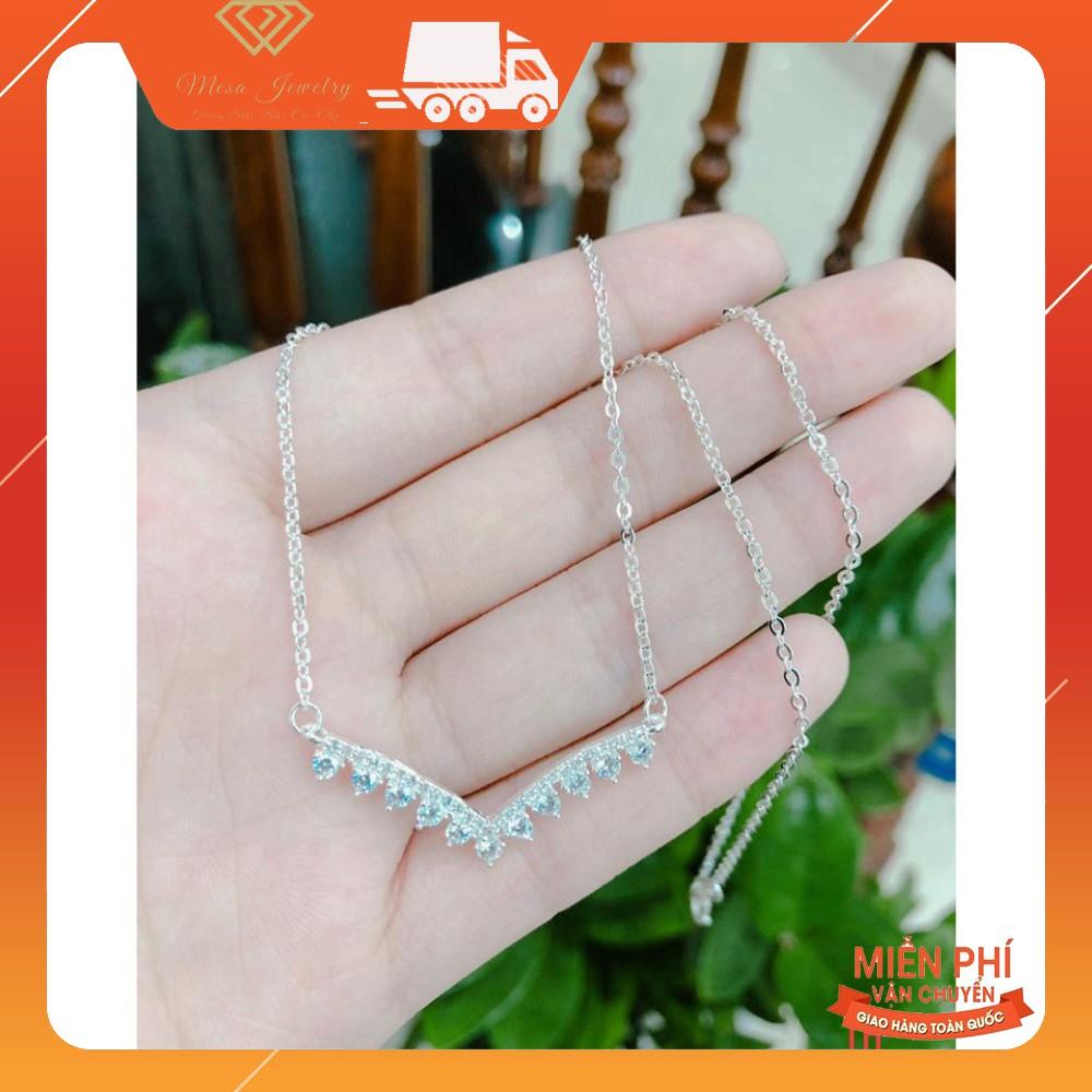 DÂY CHUYỀN MẶT V GẮN ĐÁ HÍT HÓT
