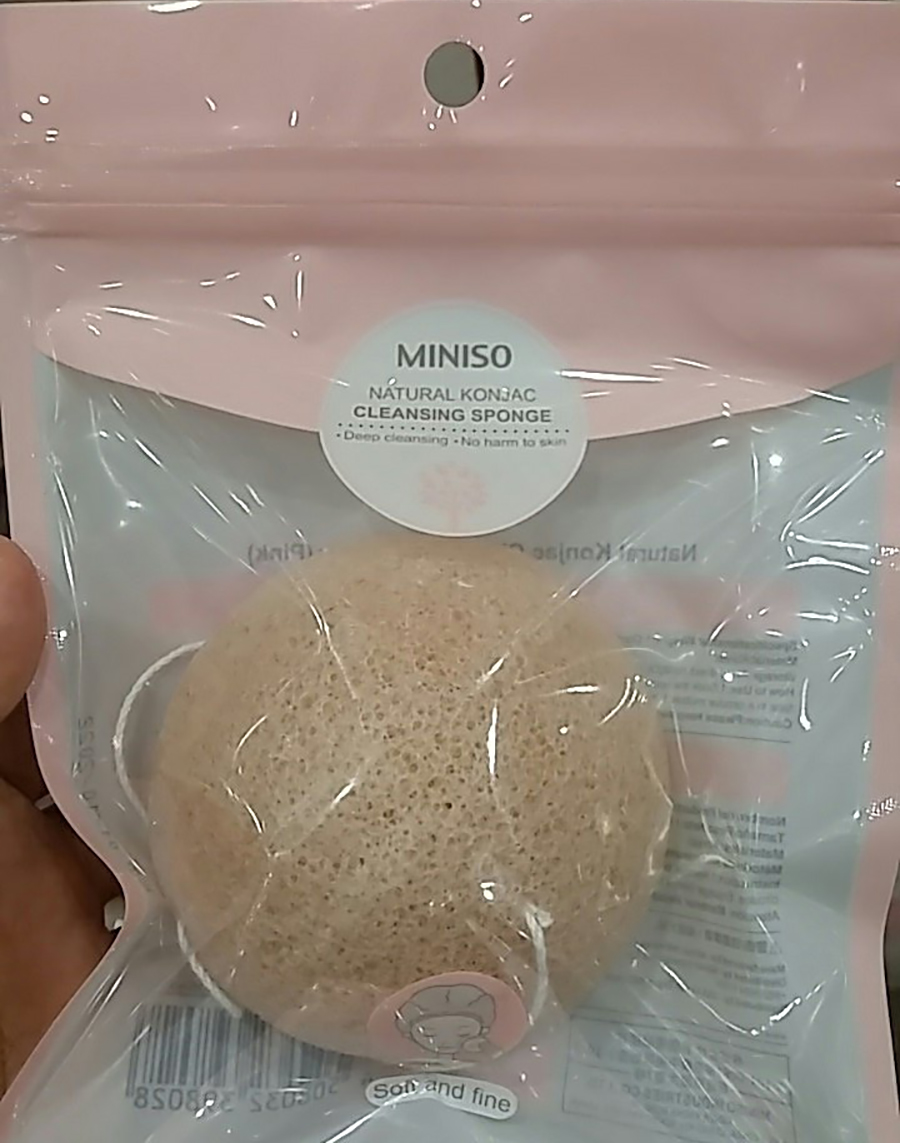 Mút rửa mặt Konjac Nhật Bản, hiệu quả làm sạch da, tẩy trang, mát xa, tẩy tế bào chết MINISO NATURAL KONJAC CLEANSING SPONGE chính hãng màu hồng nhạt – MNS082