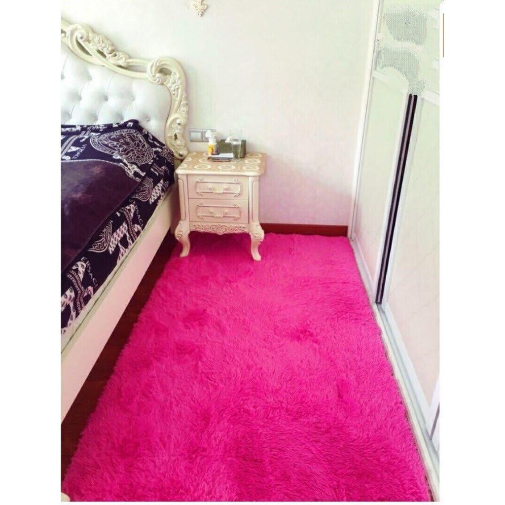 Thảm lông trải sàn--
