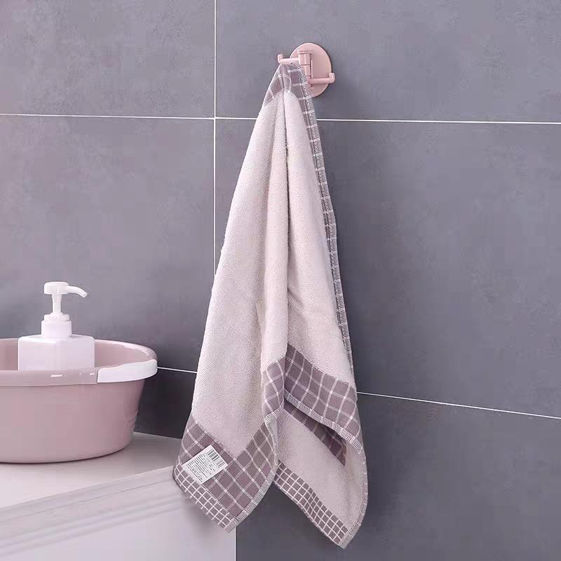 Móc treo đồ Anaeat bằng nhựa xoay gắn tường tiện dụng cho nhà tắm