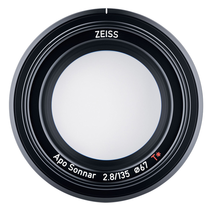 Ống kính Zeiss Batis 135mm F2.8