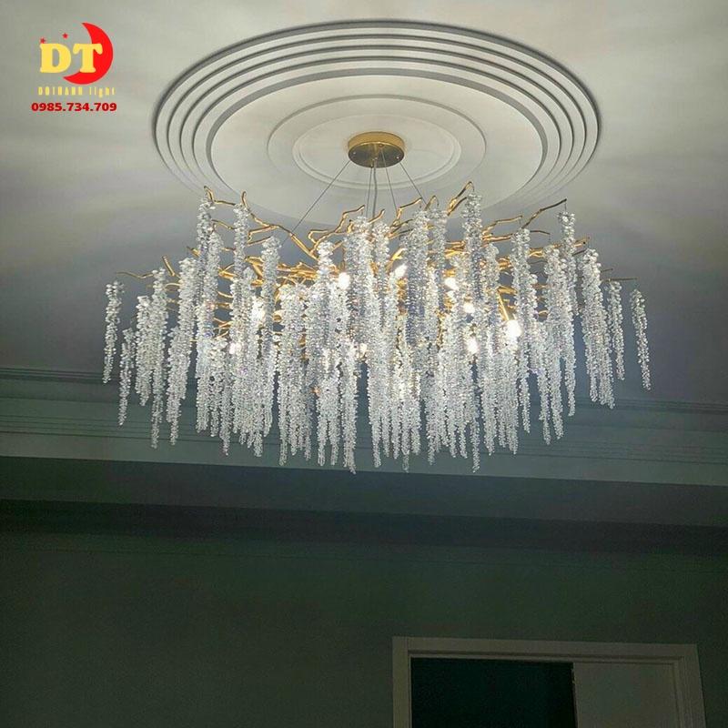 Đèn chùm thả phòng khách mới lạ hiện đại DQM