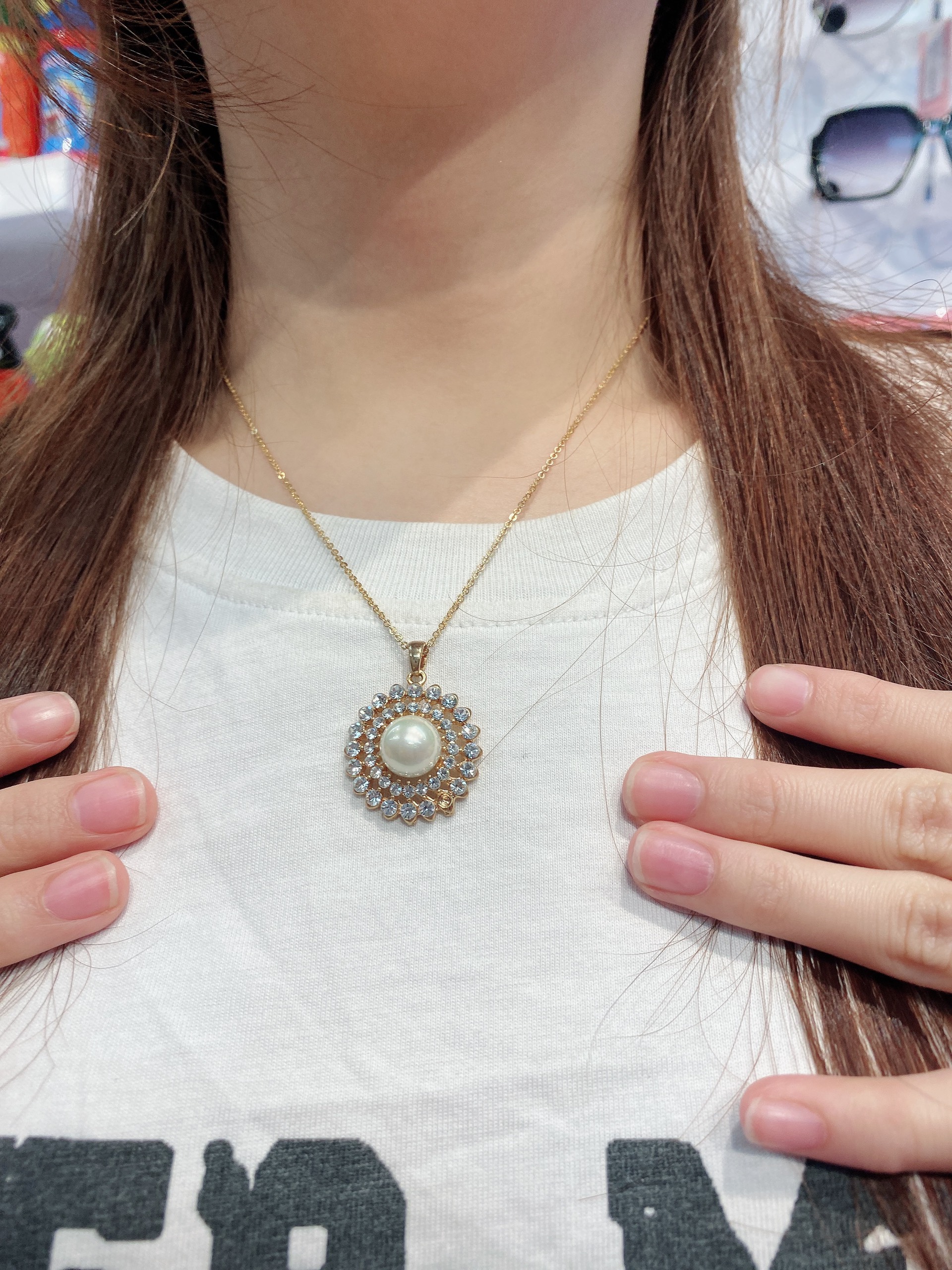 Bộ dây chuyền và bông tai thời trang xi cao cấp hình bông hoa hạt châu giữa và đính hột lấp lánh xung quanh cho bạn nữ đi tiệc party cực sang trọng - 630BTDCHOAV03