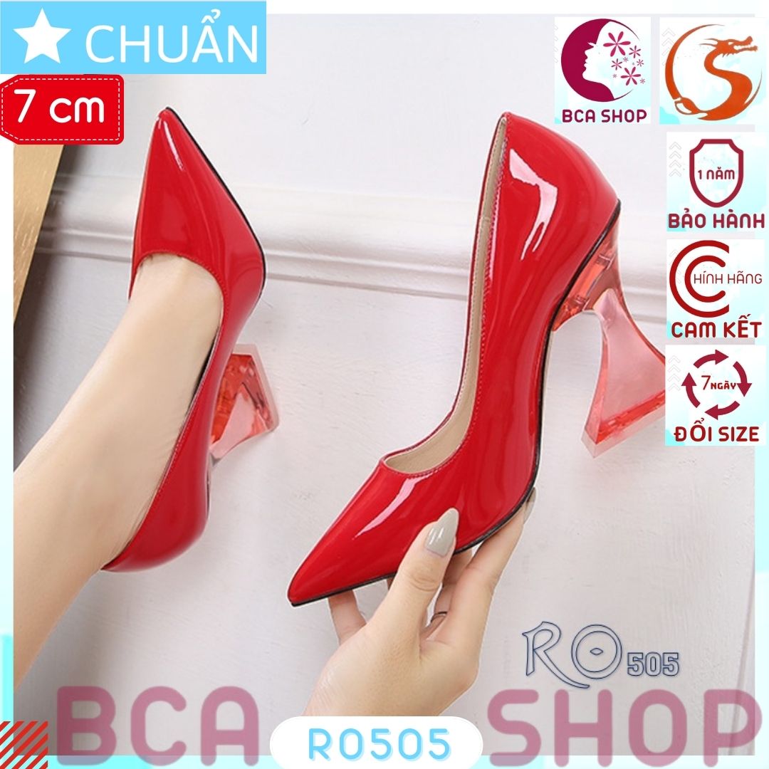 Hình ảnh Giày cao gót nữ bít mũi 7p RO505 ROSATA tại BCASHOP đế trong suốt cách điệu, sang trọng và đẳng cấp - màu đỏ