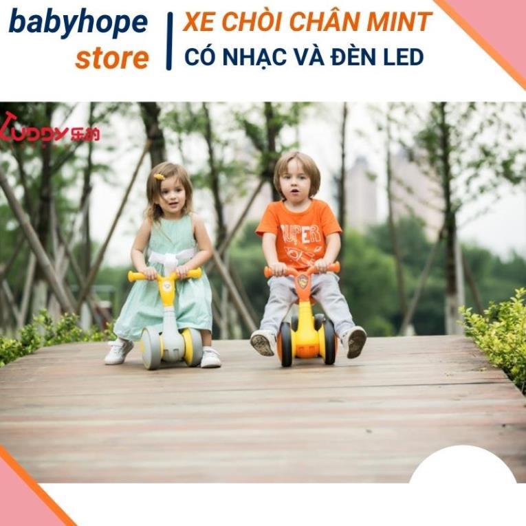 Xe chòi chân cho bé 1 2 tuổi thăng bằng có nhạc đèn BABYHOPE