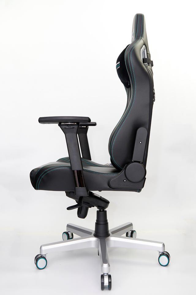 Ghế gaming cao cấp Noblechairs Epic Mercerdes - Hàng chính hãng