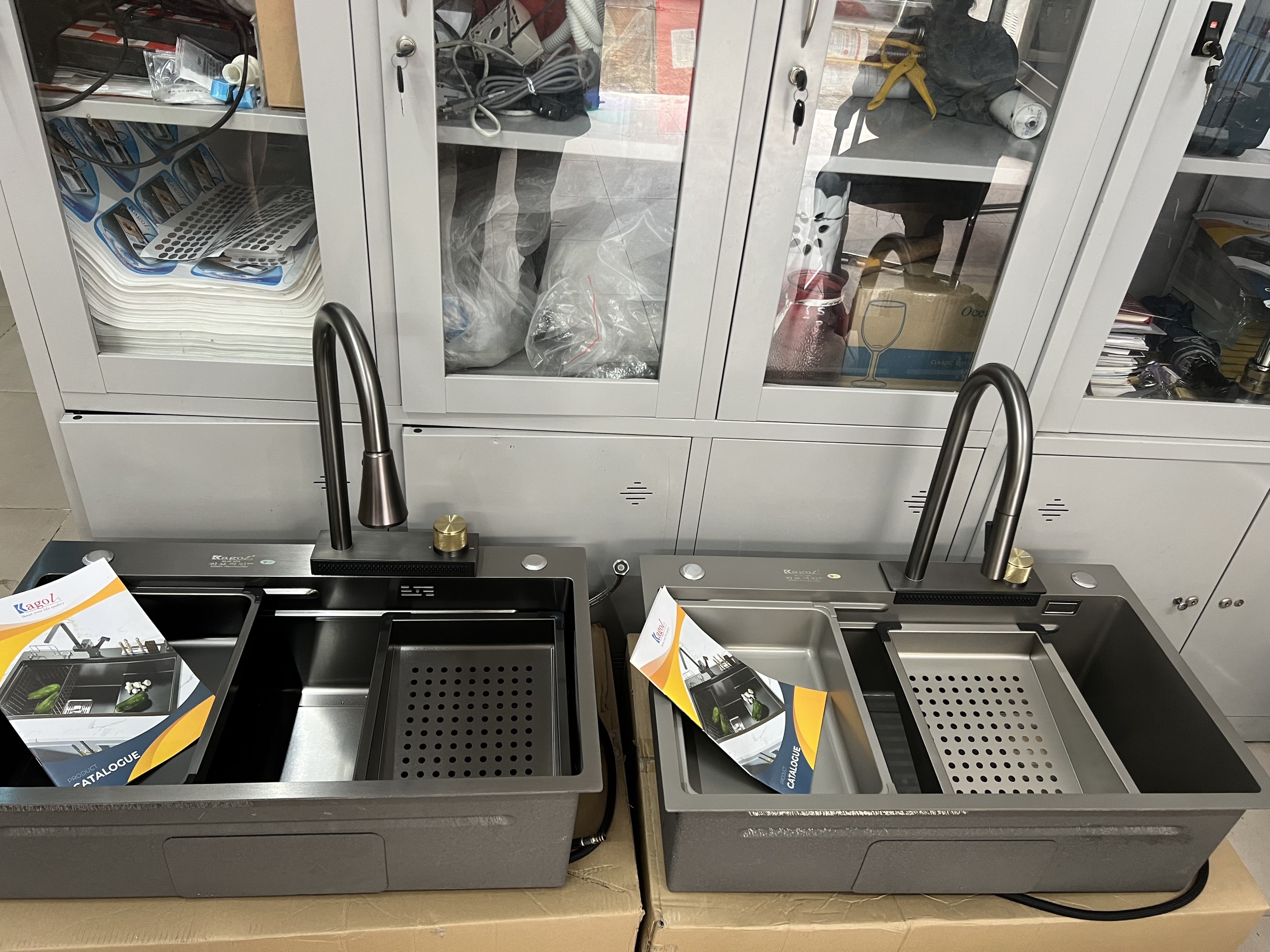 Chậu rửa bát thác nước 1 hố kèm vòi đa chế độ dòng chảy nước kèm bộ phụ kiện inox 304 cao cấp