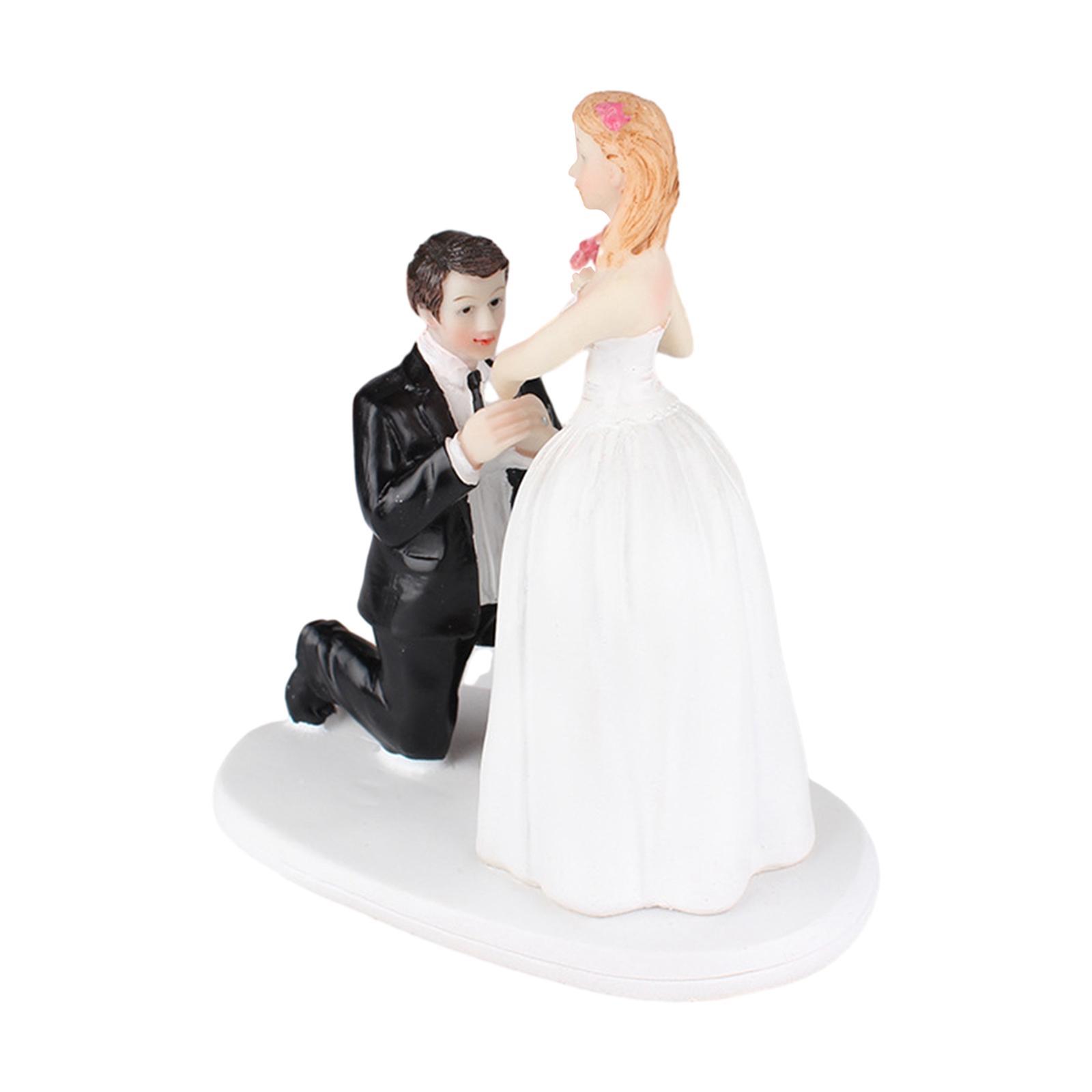 Rustic Wedding Cake Topper Bride and Groom Figurines Keepsake Cake Decoration Ornament Wedding Cake Dolls Topper for Birthday
