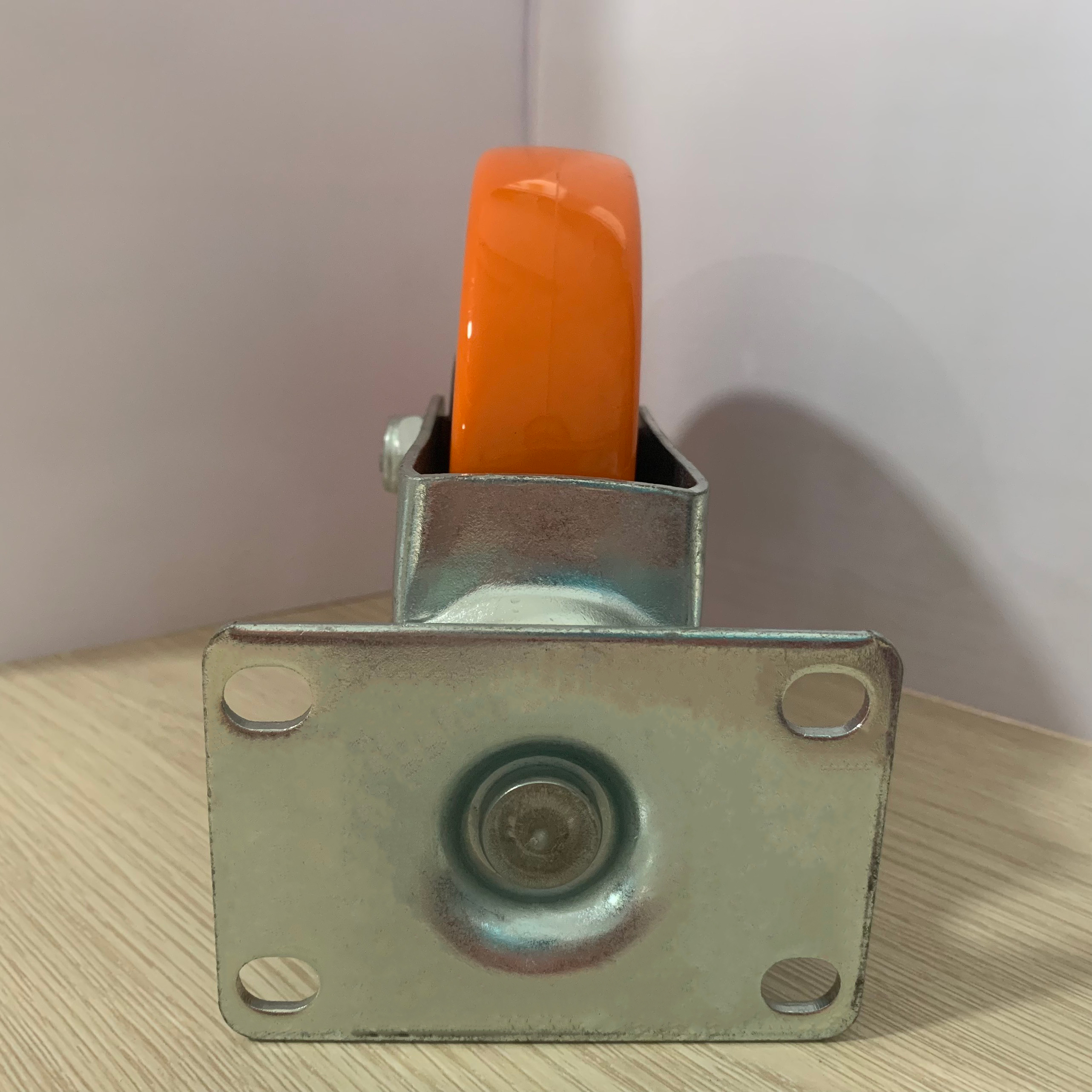 BÁNH XE ĐẨY PU CÔNG NGHỆ CAO, LOẠI CÀNG XOAY 125mm - THƯƠNG HIỆU HAPPY MOVE