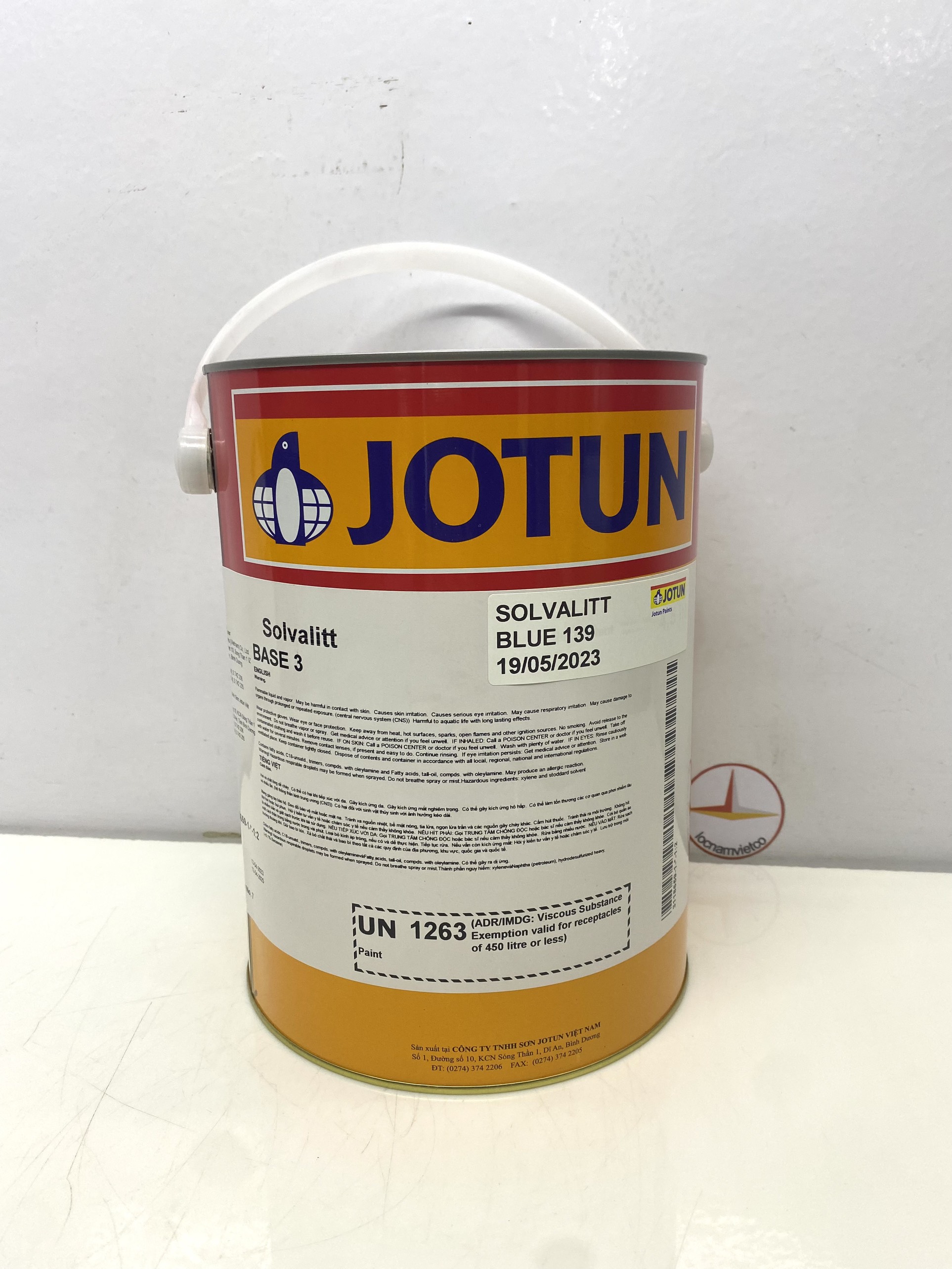 Sơn chịu nhiệt 600oC Jotun Solvalitt màu xanh Blue 139 _ 5L