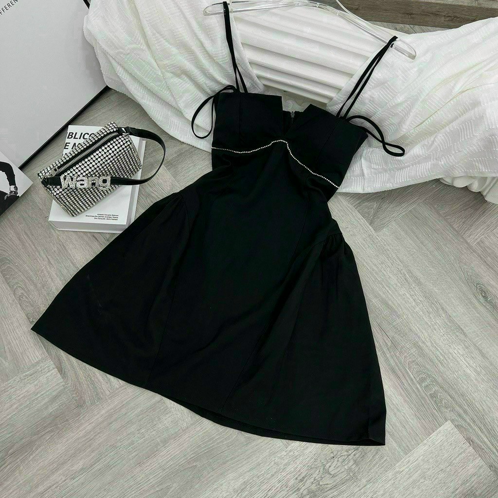 ĐẦM CÚP NGỰC 2 DÂY CÓ MÚT ĐÍNH DÂY ĐÁ