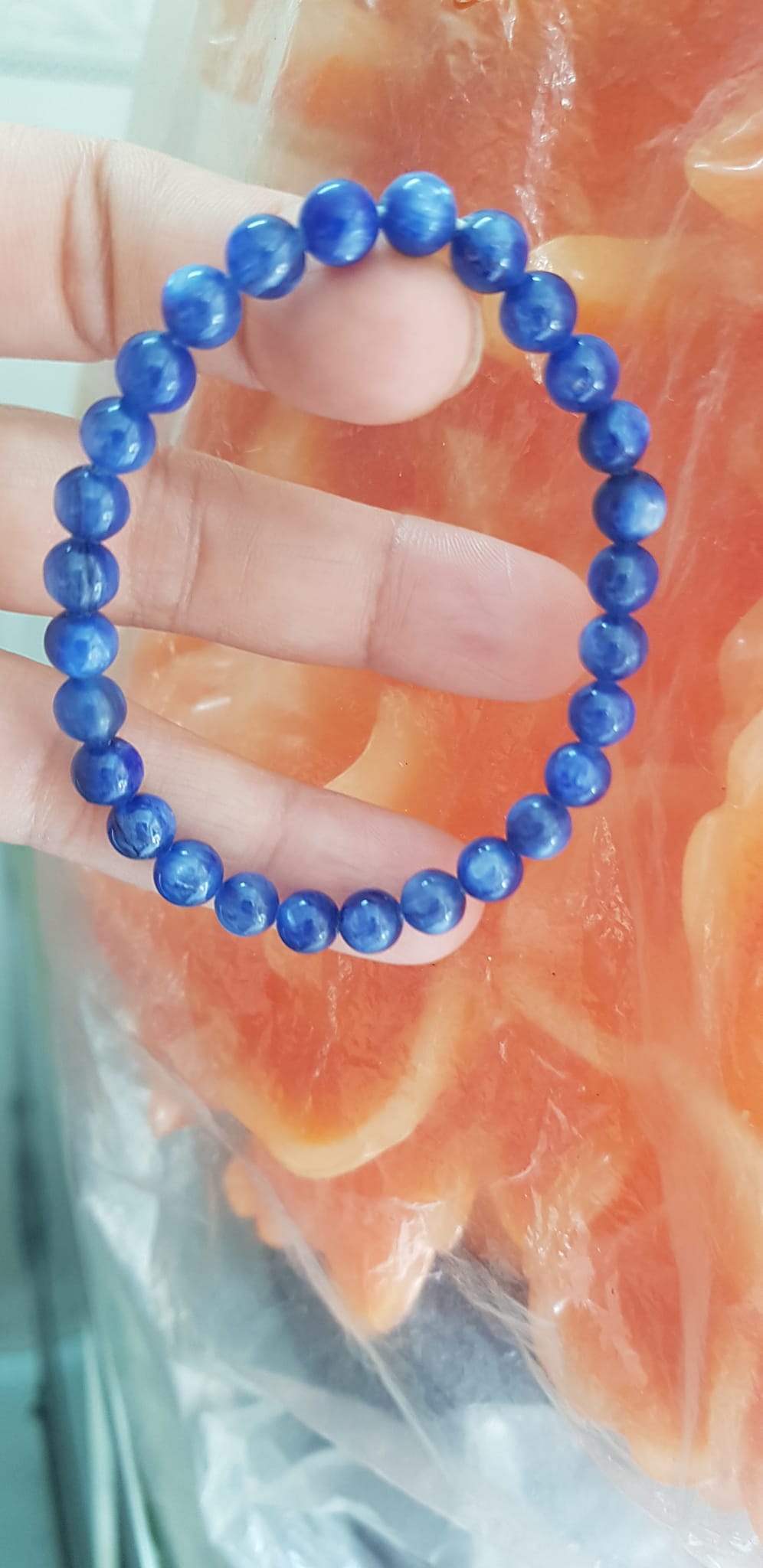 Vòng tay nữ đá kyanite tự nhiên hay đá Sapphire nước xanh dương Đậm bóng đẹp 6mm nữ mệnh Thủy mệnh Mộc đeo ạ