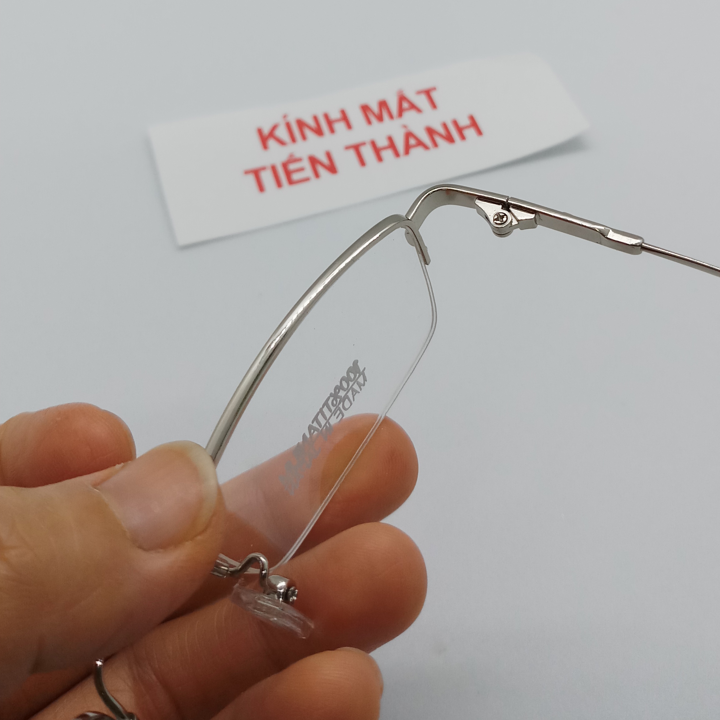 Gọng Kính Titan Dẻo F760 Nửa Viền Dáng Vuông Mảnh (Nhận Cắt Kính Theo Đơn) - Kính Mắt Tiến Thành