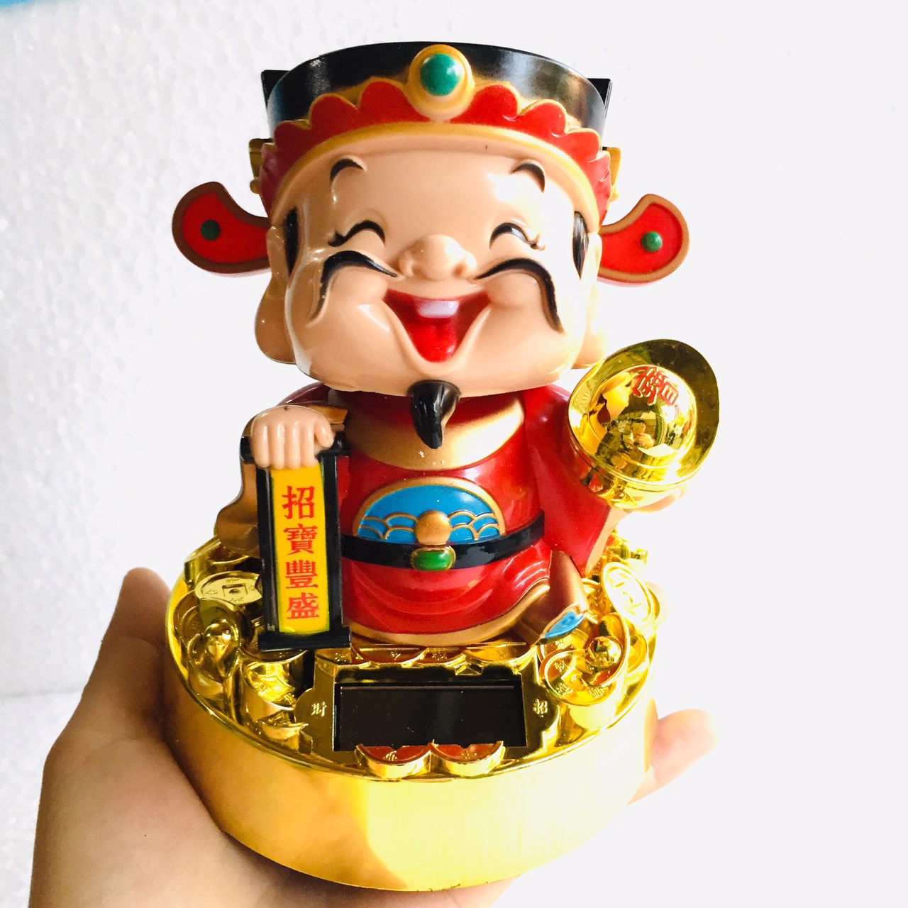 Tượng thần tài may mắn 2 biết gật đầu