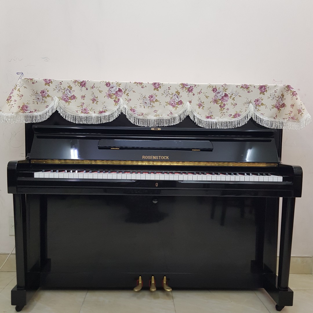 Khăn phủ đàn Piano cơ mẫu họa tiết hoa hồng