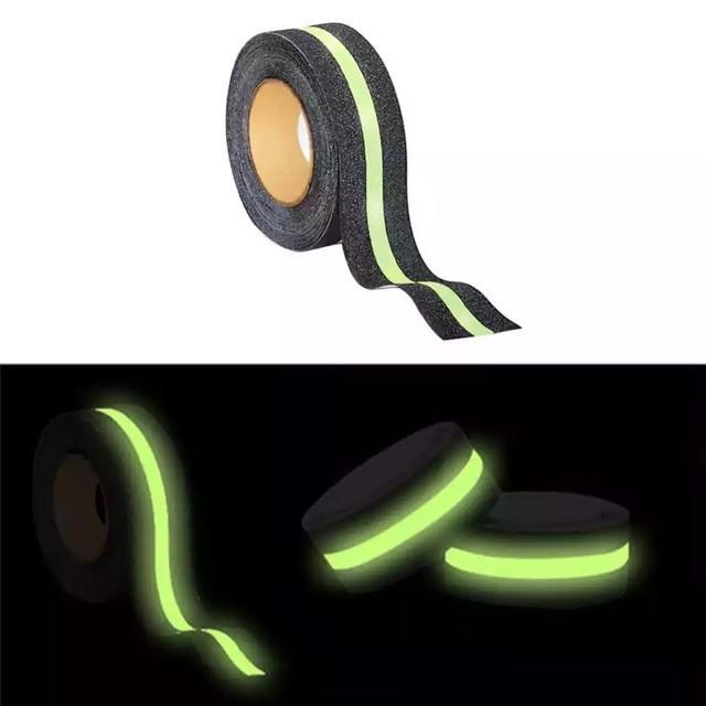 Băng dính nhám dạ quang chống trượt ngã - Băng keo dán cầu thang hống trơn trượt dán bậc cửa ra vào, bảo vệ gia đình