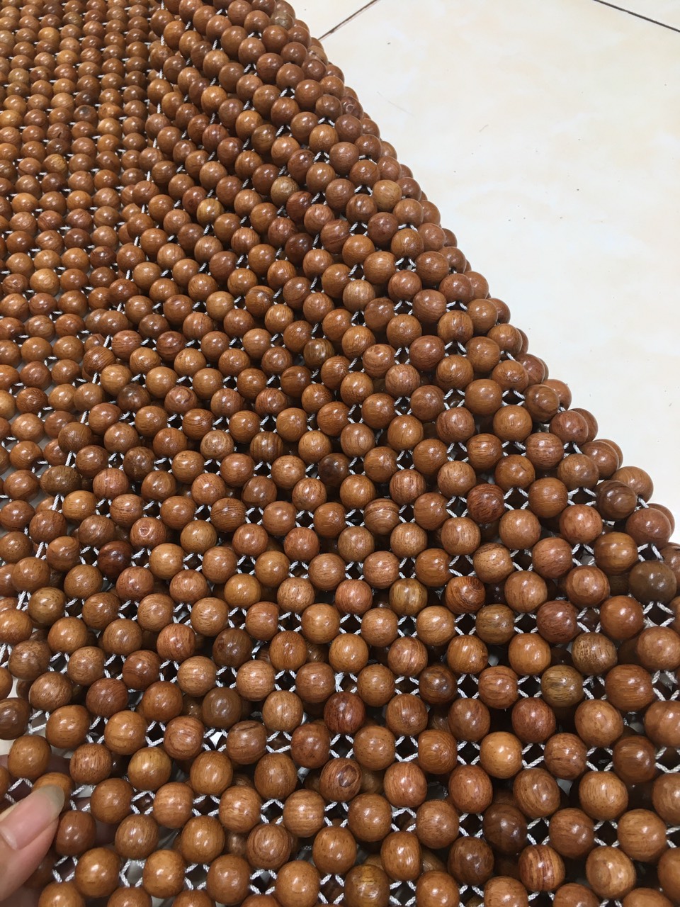 Chiếu Hạt Gỗ Hương Cao Cấp - Kích Thước 1,2mx1,9m hạt 1.2cm ( video , hình thật )