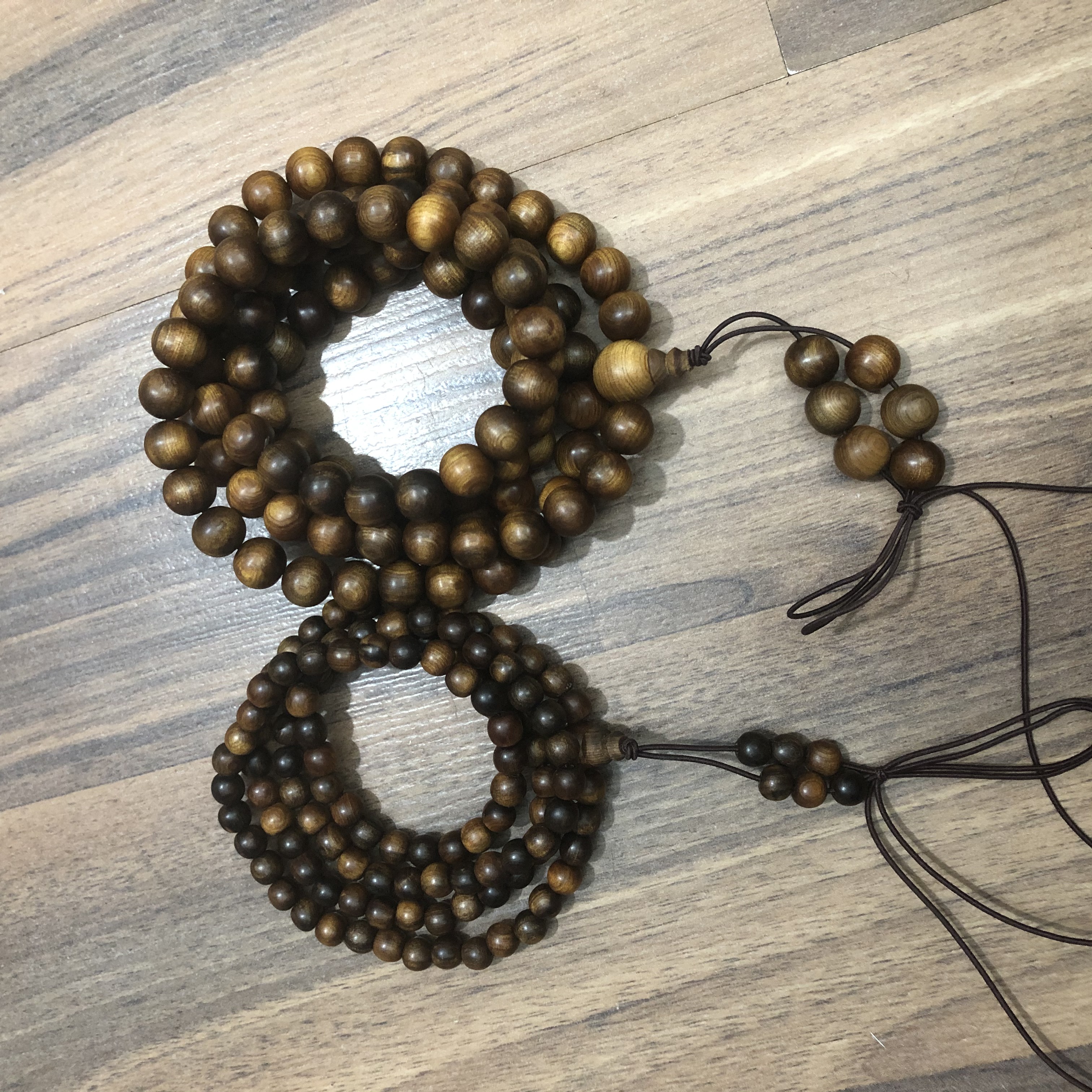 Chuỗi vòng tay/vòng cổ 2 in 1 108 hạt gỗ Bách Xanh - 6mm chìm nước Tĩnh Tâm - An Yên - Bracelet of HAHANCO