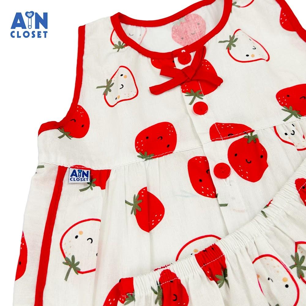 Bộ quần áo Ngắn bé gái hoạ tiết Dâu Bạch Tuyết Cotton - AICDBGZXPRBO - AIN Closet