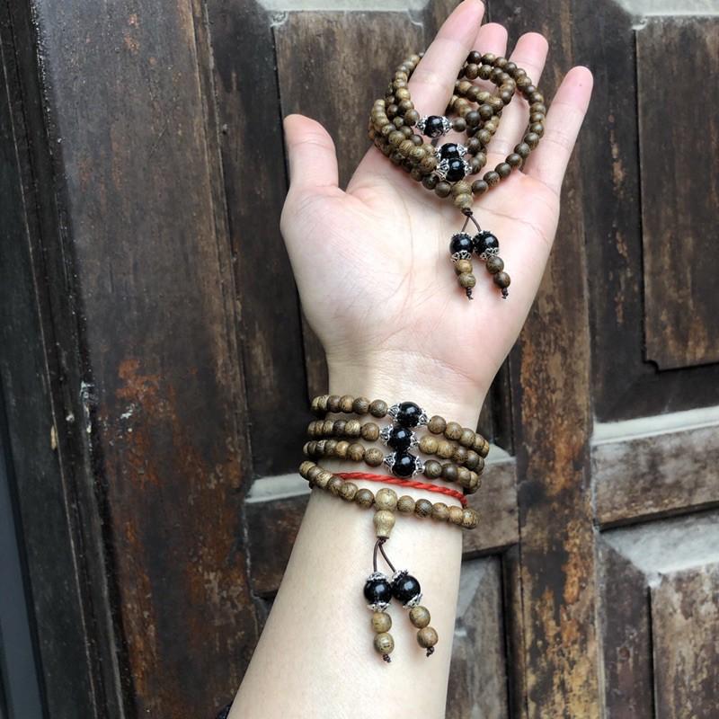 Vòng Tay Trầm Hương phối đá Tóc Đen cùng charm bạc thái - bình an, may mắn, tài lộc