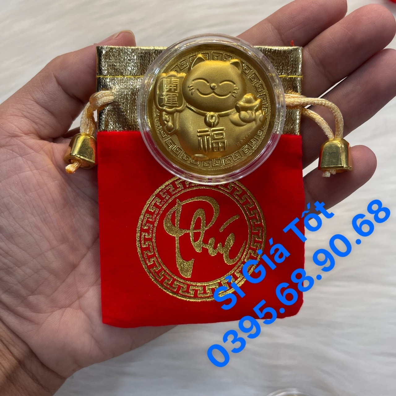 Xu Lá Vàng Mèo Thần Tài May Mắn + Túi Gấm Chữ Phúc