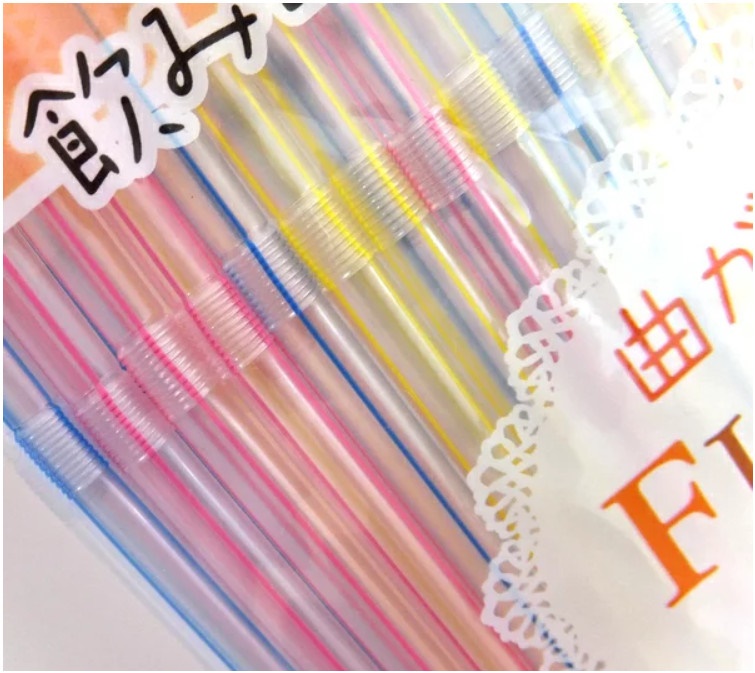 Combo 01 Cốc tập uống cho bé có núm Inomata 230ml + 01 Set ống hút đa sắc màu Seiwa Pro có thể tái sử dụng nhiều lần - Nội địa Nhật Bản