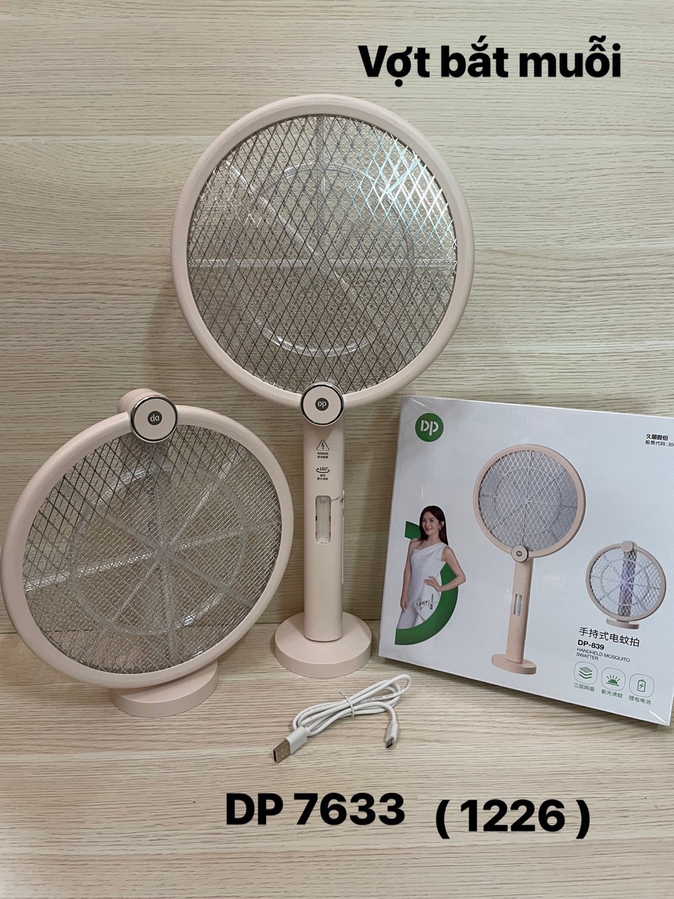 Vợt Muỗi Xếp Gọn Có Đế Sạc Thông Minh DP 7633