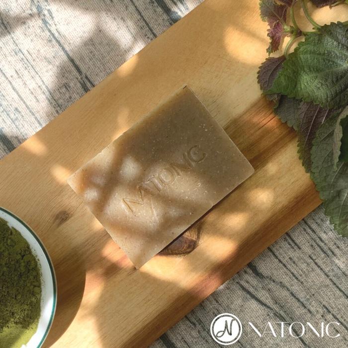 Xà bông thảo mộc thiên nhiên Cám Gạo Than Tre Natonic - Tặng túi vải sisal tạo bọt & tẩy tế bào chết
