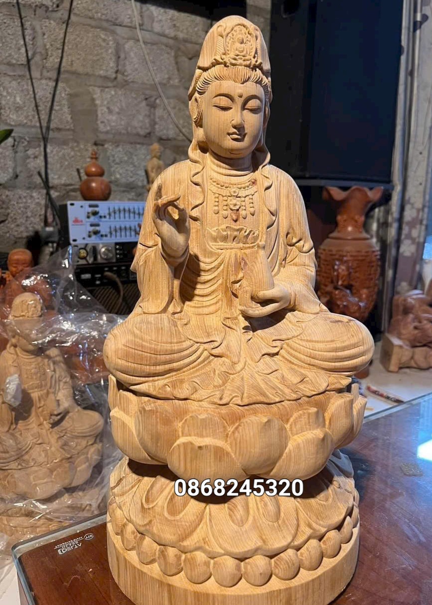 Tượng phật bà mẹ quan âm bồ tát bằng gỗ ngọc am thơm nức kt cao 40×20cm