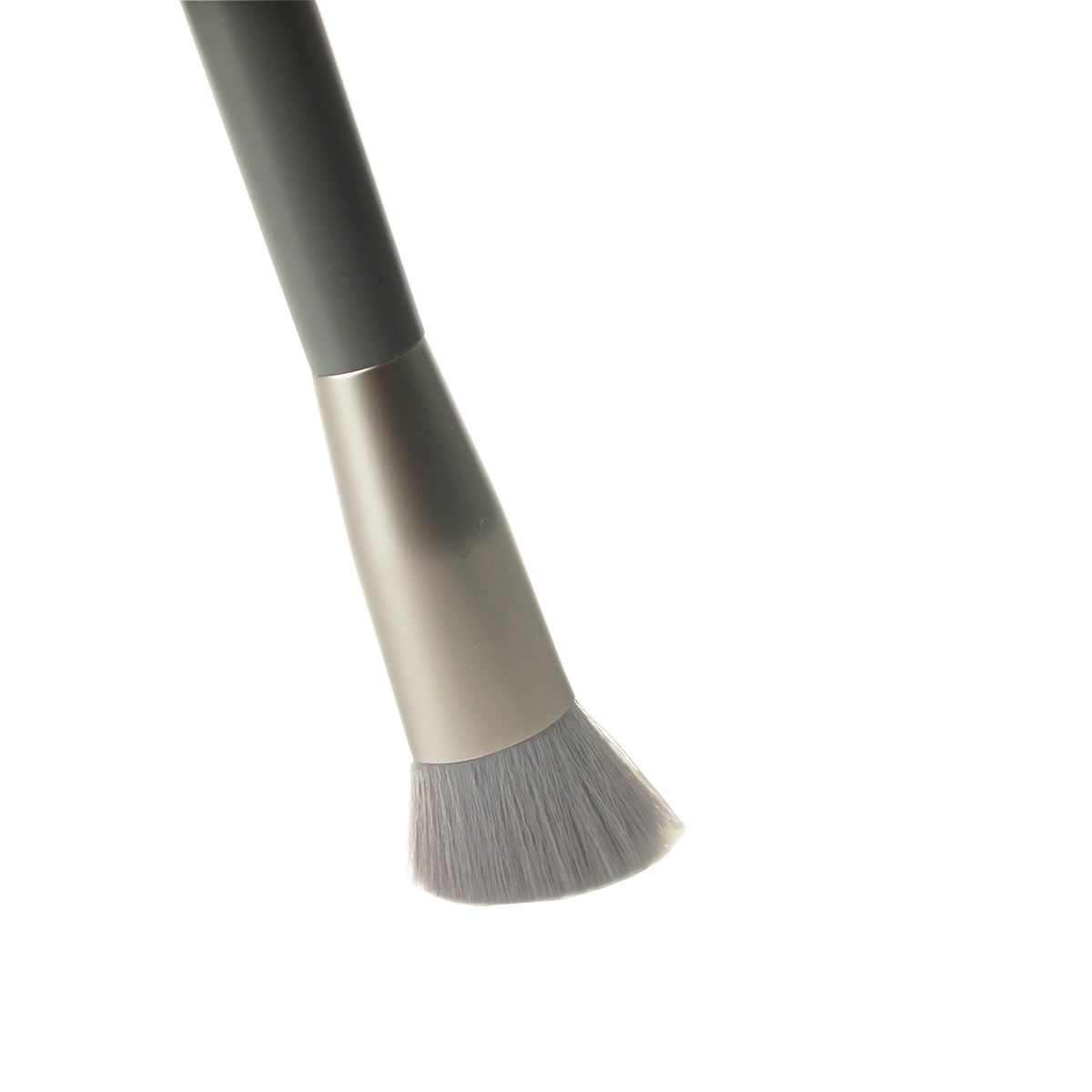Cọ tạo khối ( cọ contour) đầu vát phẳng Nhật Bản Miniso Macaroon Series-Contour Brush chính hãng chuyên nghiệp đánh phấn má, cằm, trán (màu xám kim loại) - MNS090