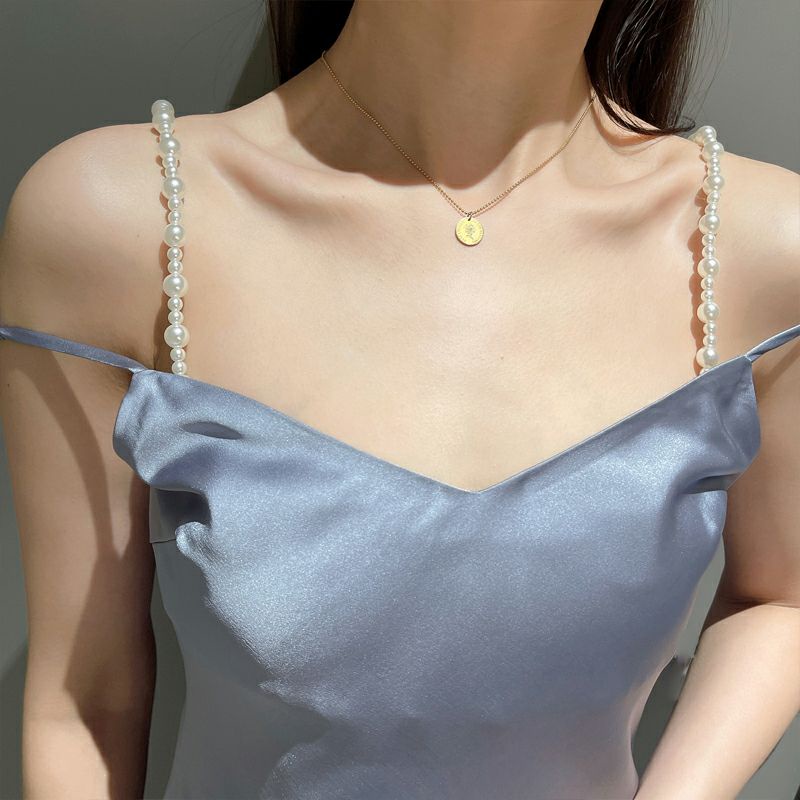 Dây đeo áo ngực giả ngọc trai sang chảnh ấn tượng